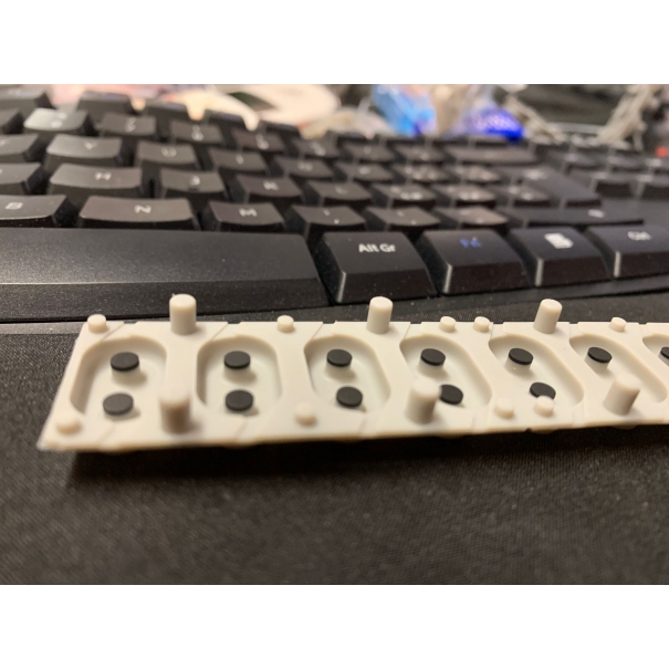Korg Gommini conduttivi 12 tasti  KORG  KST Rubber 2 contatti, Ricambi Originali [B027KG016]