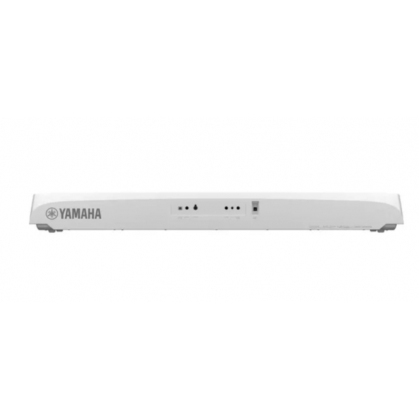 YAMAHA DGX-670 White