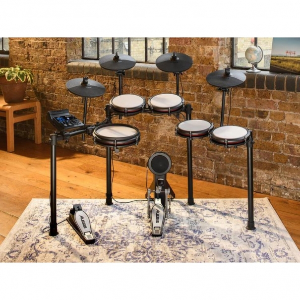 Batteria Elettronica NITROMAX KIT con Pelli Mesh Silenziose, Rullante a Doppia Zona da 10", Pedale Grancassa