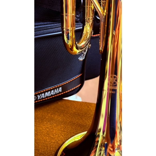 B-STOCK YTR-2330 YAMAHA TROMBA IN SIB LACCATA ORO (disponibile in negozio)