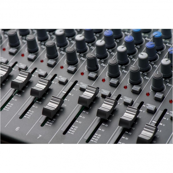 StudioLive AR12c Mixer/Interfaccia Audio Analogico - Digitale 12 Canali