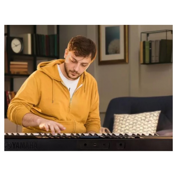 YAMAHA PSR-E383 TASTIERA TOUCH SENSITIVE 61 TASTI