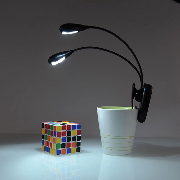 2 luci a LED 8 luci a LED [Classe di efficienza energetica E]