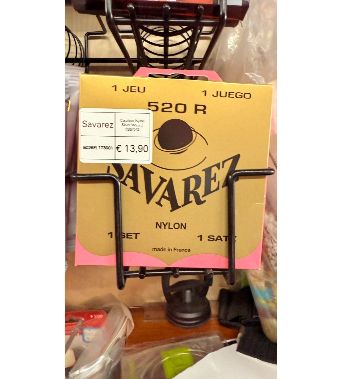 Savarez 520R - Le Savarez alte sono fatte di nylon rettificato caratterizzato da una caratteristica finitura non lucidata