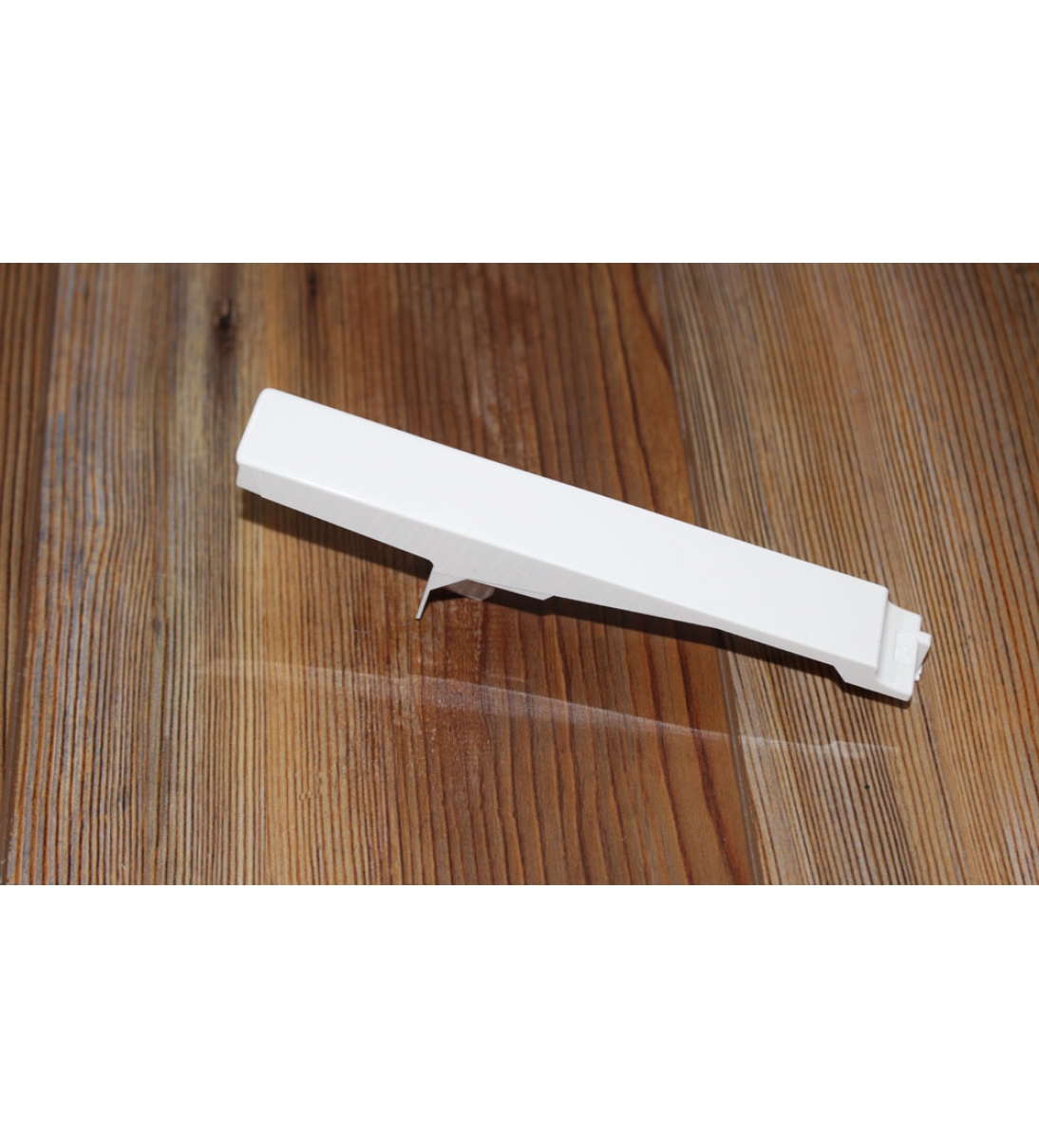 Tasto stile 36T, nota Do maggiore, per tastiera Yamaha o Korg. Questo è solo il tasto più in alto sulla tastiera; non sostituisce nessun altro tasto Do