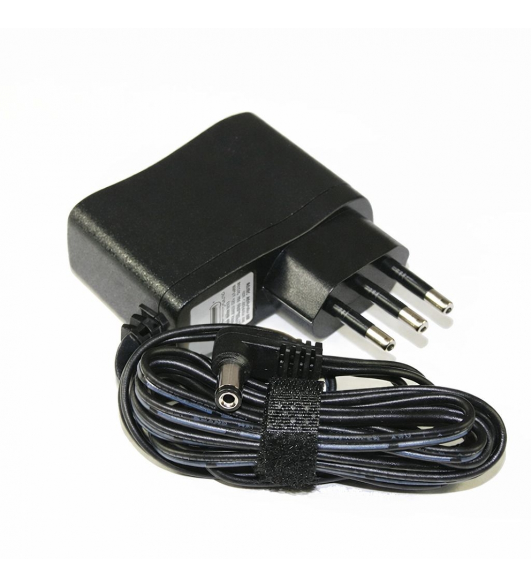 Adattatore di alimentazione CA, uscita CC 9 volt, 300 mA