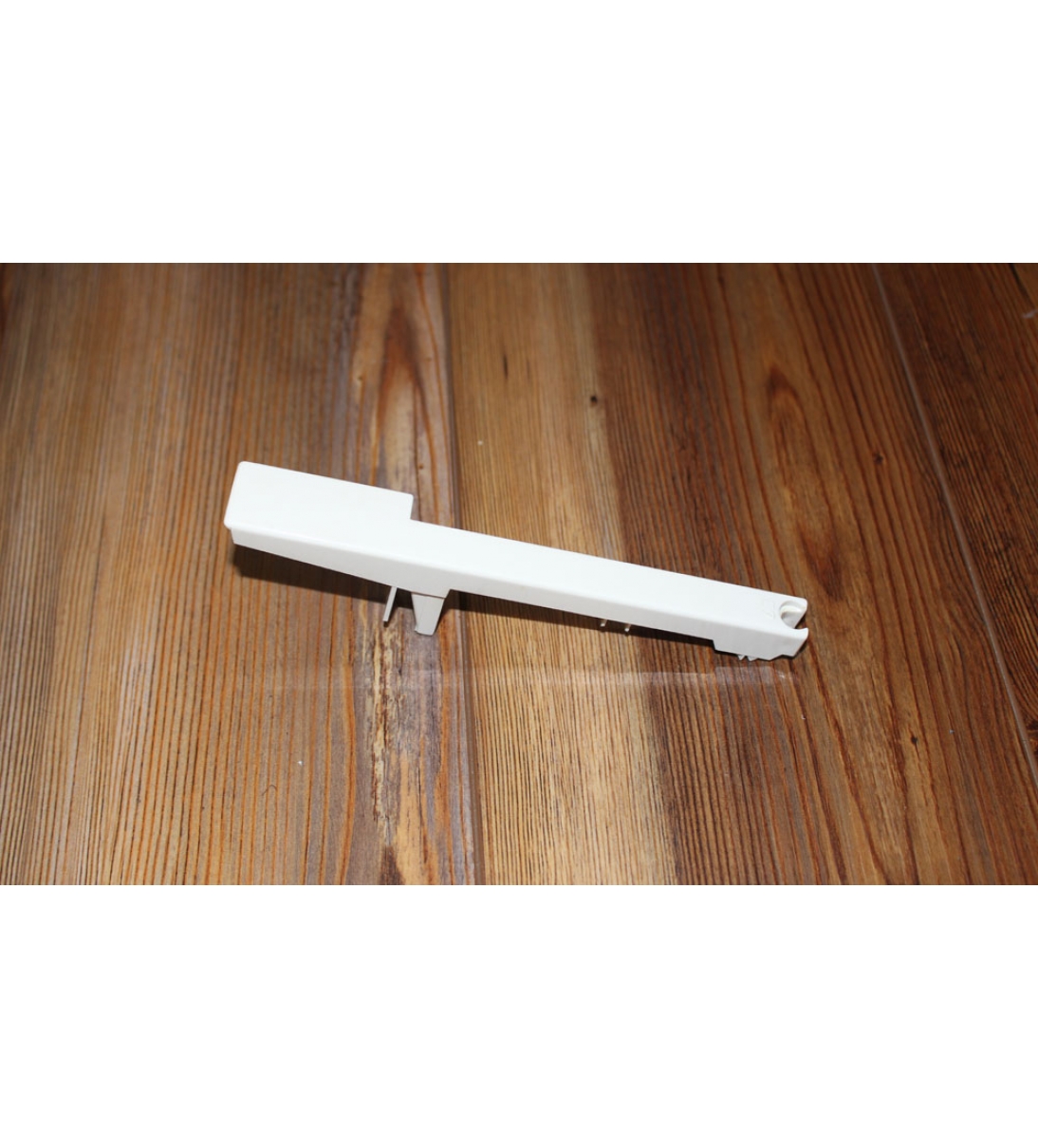 Tasto stile 03U, nota SOL. Sostituirà qualsiasi tasto G sulla tastiera, ad eccezione del tasto G superiore su una tastiera a 76 note  Roland