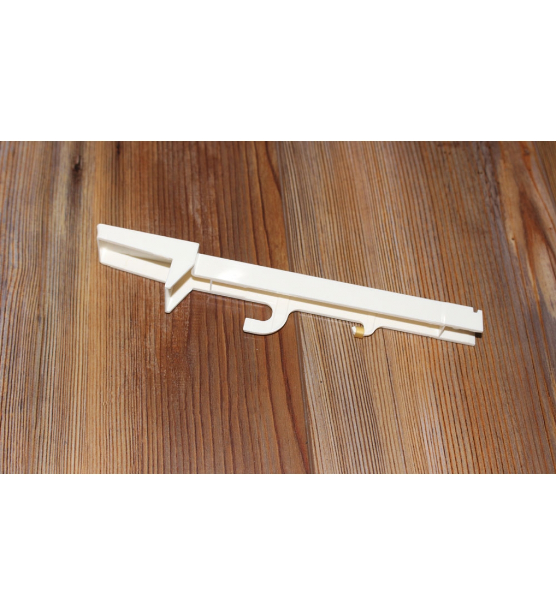 Tasto stile 49U, nota C più alta,  non sostituisce nessun altro tasto Do