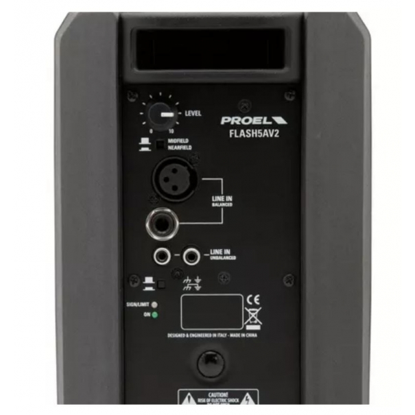 Flash 5A V2 Flash5 è l'ultimo nato di questa serie di successo di sistemi di altoparlanti Proel [B003PR200]