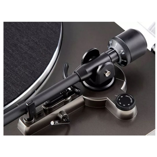 LP2x GIRADISCHI HI-FI AUTOMATICO CON TRAZIONE A CINGHIA