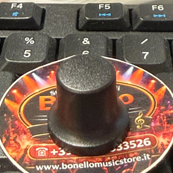 Manopola encoder nera, diametro base 13 mm, per tastiera Studiologic/Fatar 41345110