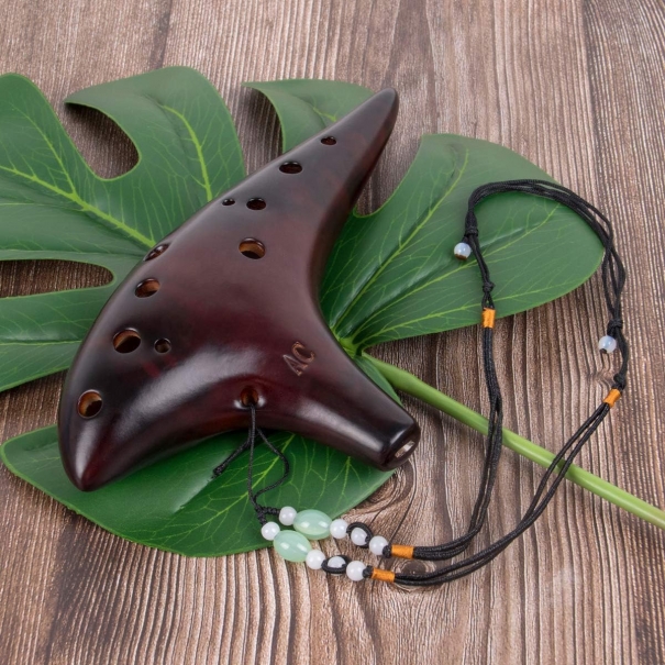 Ocarina in ceramica fumé Ocarina Alto C a 12 fori Borsa protettiva Libretto di brani di base per bambini e adulti Affumicato [B012FF157]